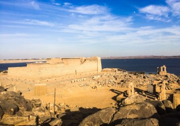 Tagestour zum Tempel von Kalabsha und zum Nubischen Museum